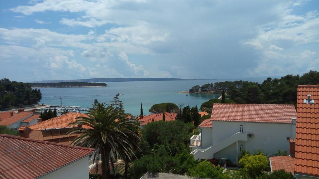 Apartments Aleksandra Rab Town Buitenkant foto