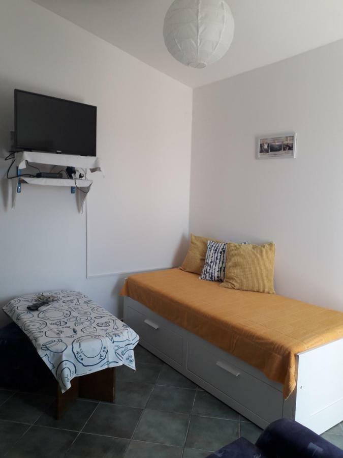 Apartments Aleksandra Rab Town Buitenkant foto